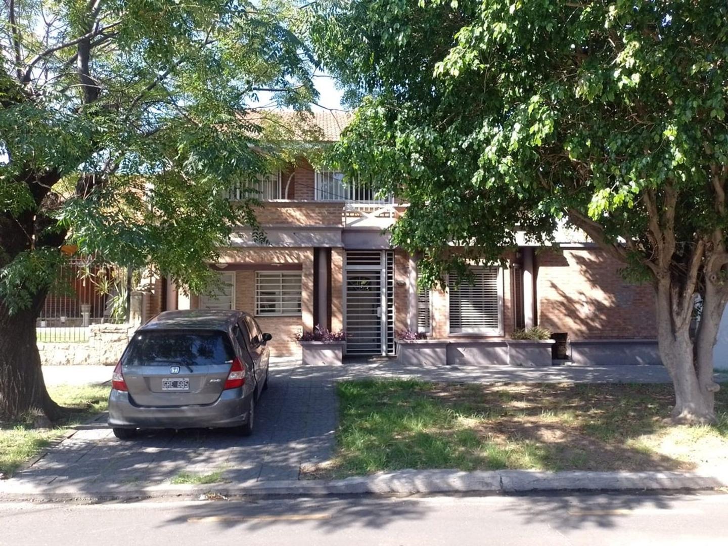 Casa en Alquiler en Lomas de Zamora, $ 1.000.000