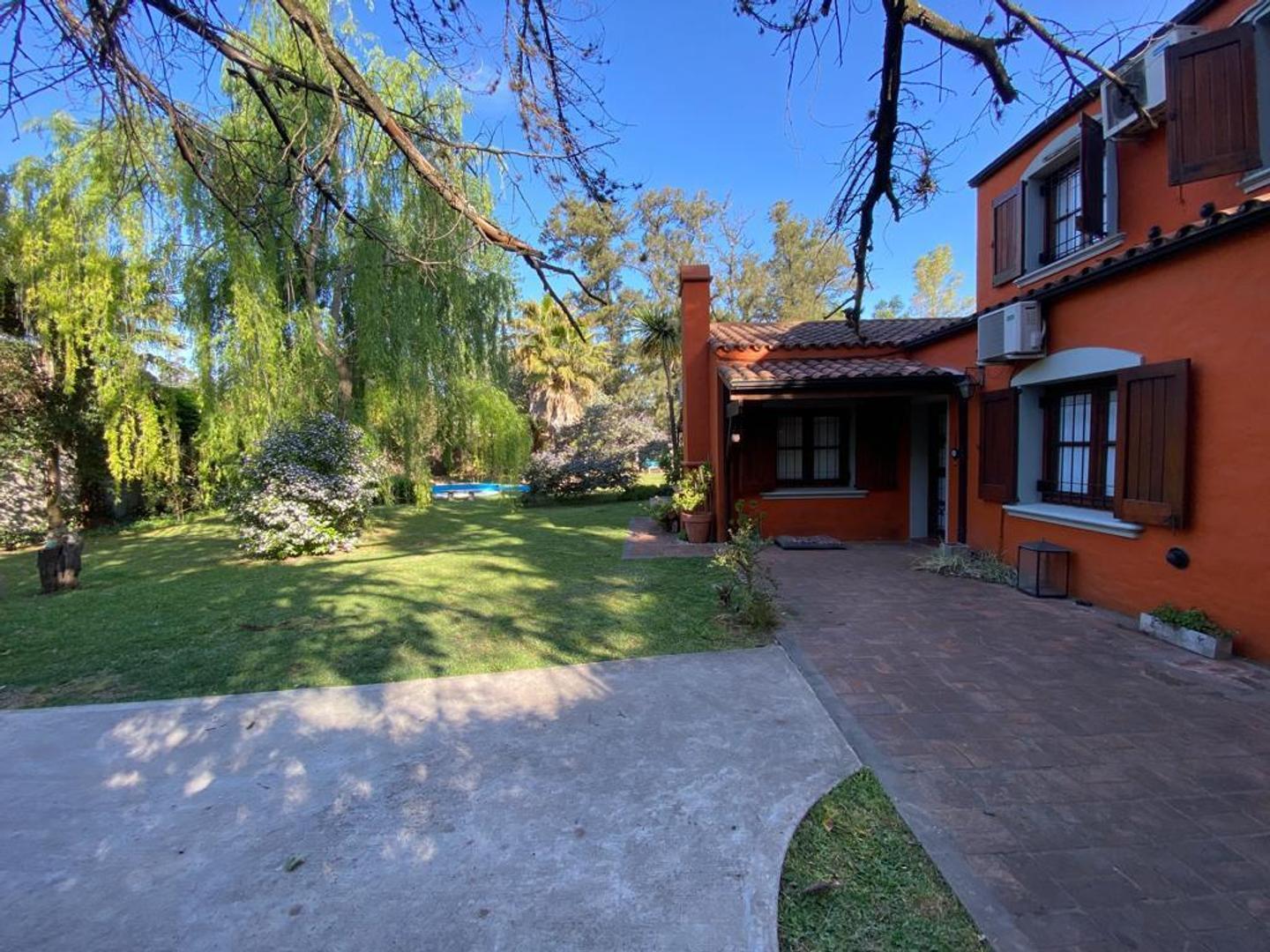 De Los Baqueanos 592