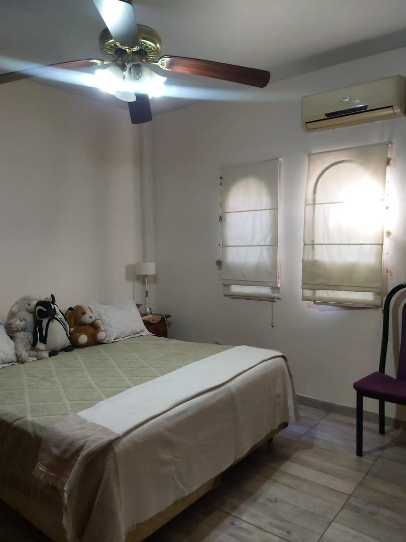 Casa en Venta en Moron, USD 120.000