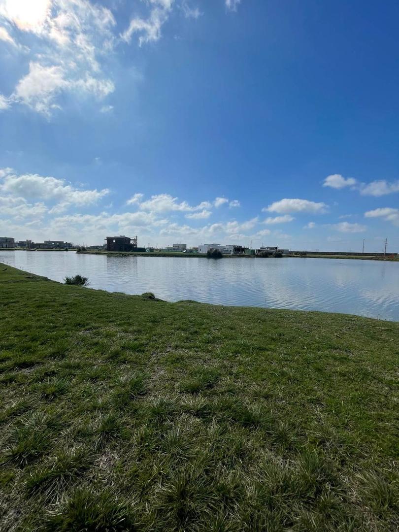 VENTA LOTE A LA LAGUNA SANTA CLARA AL SUR/ CANNING