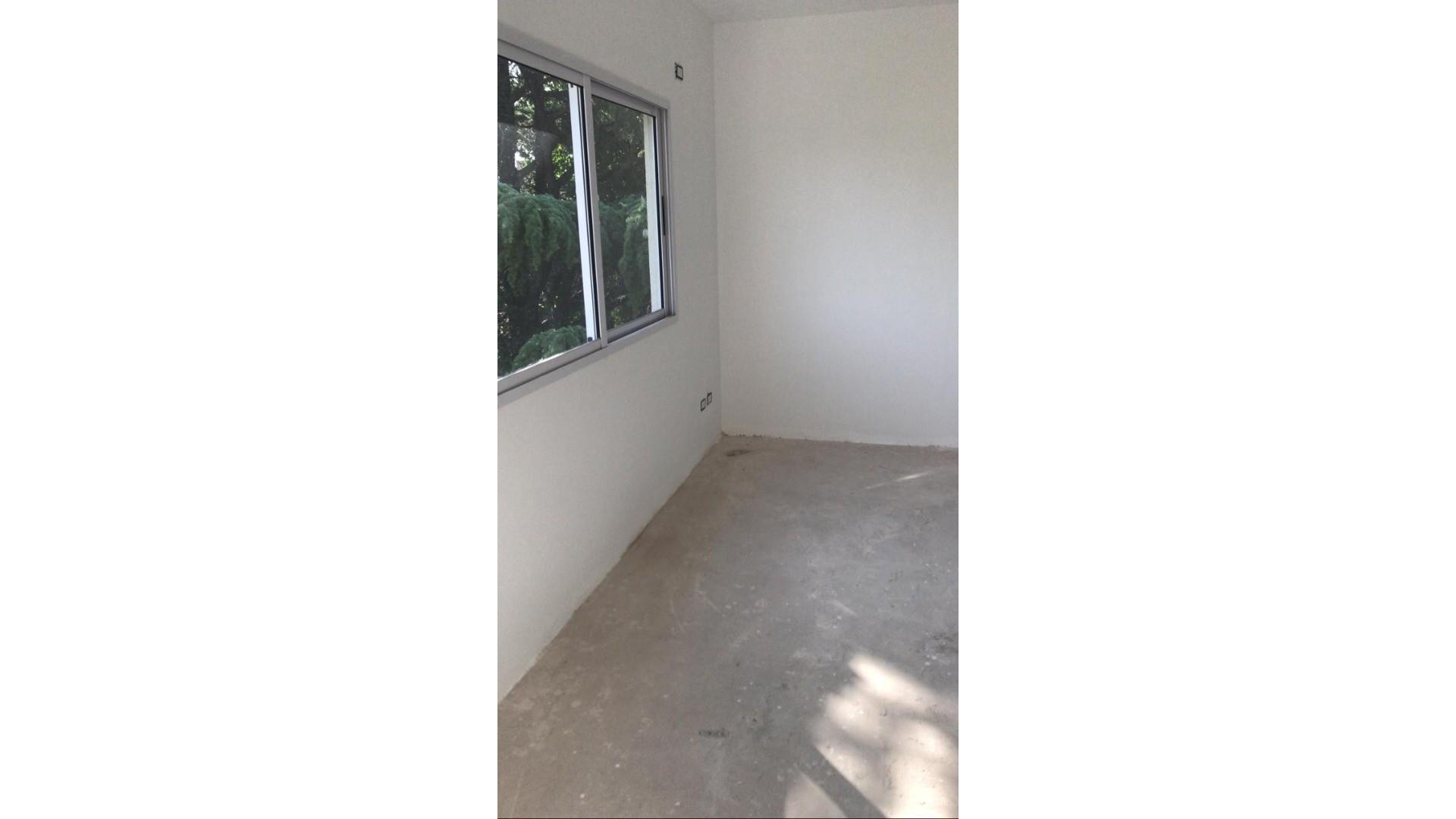 Casa 2 ambientes con 2 baños