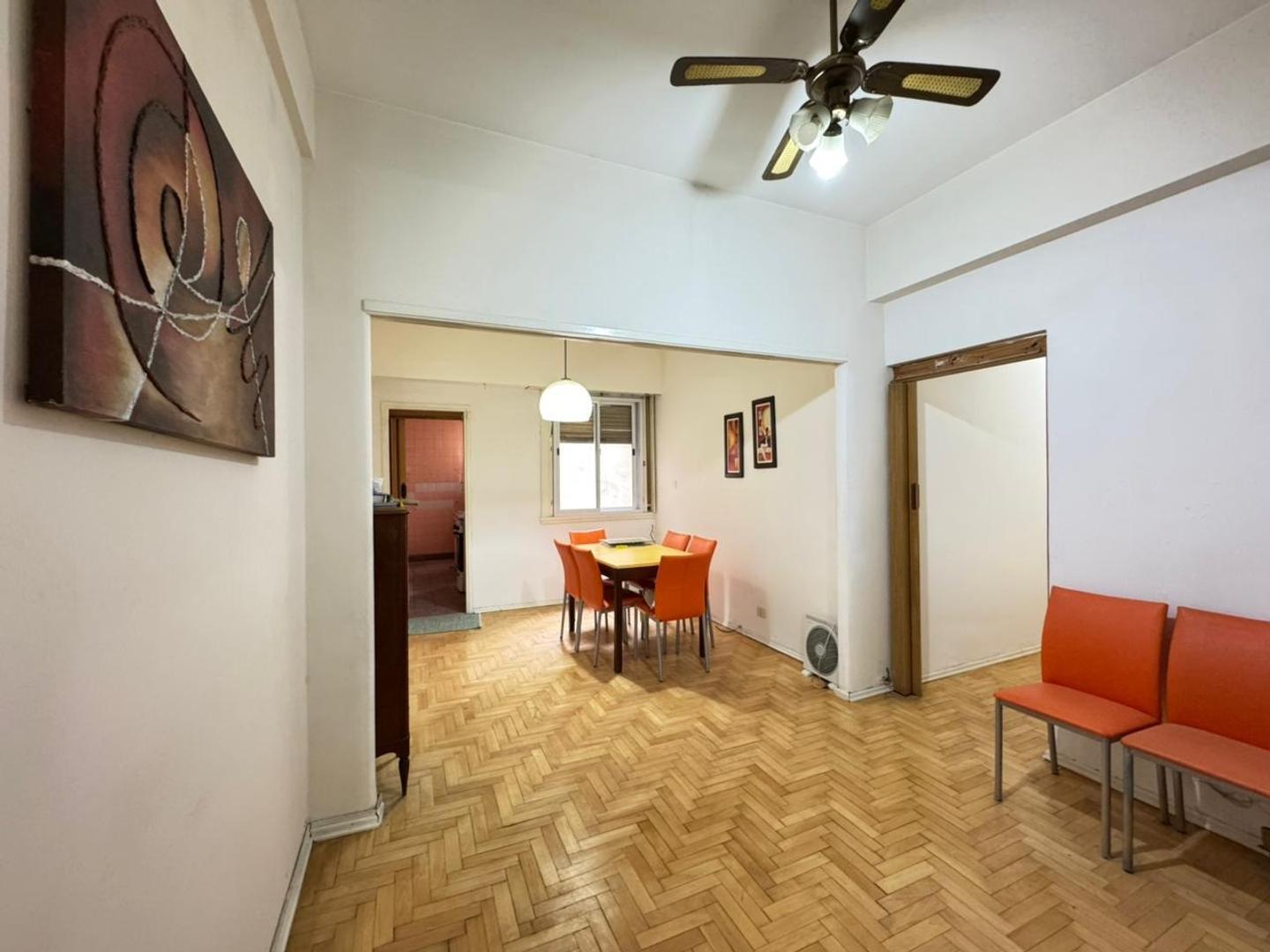 Amplio 3 Ambientes con Escritorio y Parrilla