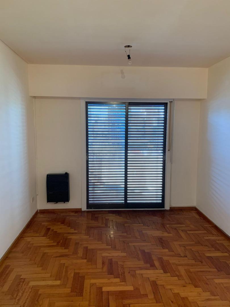 Departamento en Venta en Olivos Maipu/Uzal, USD 139.000