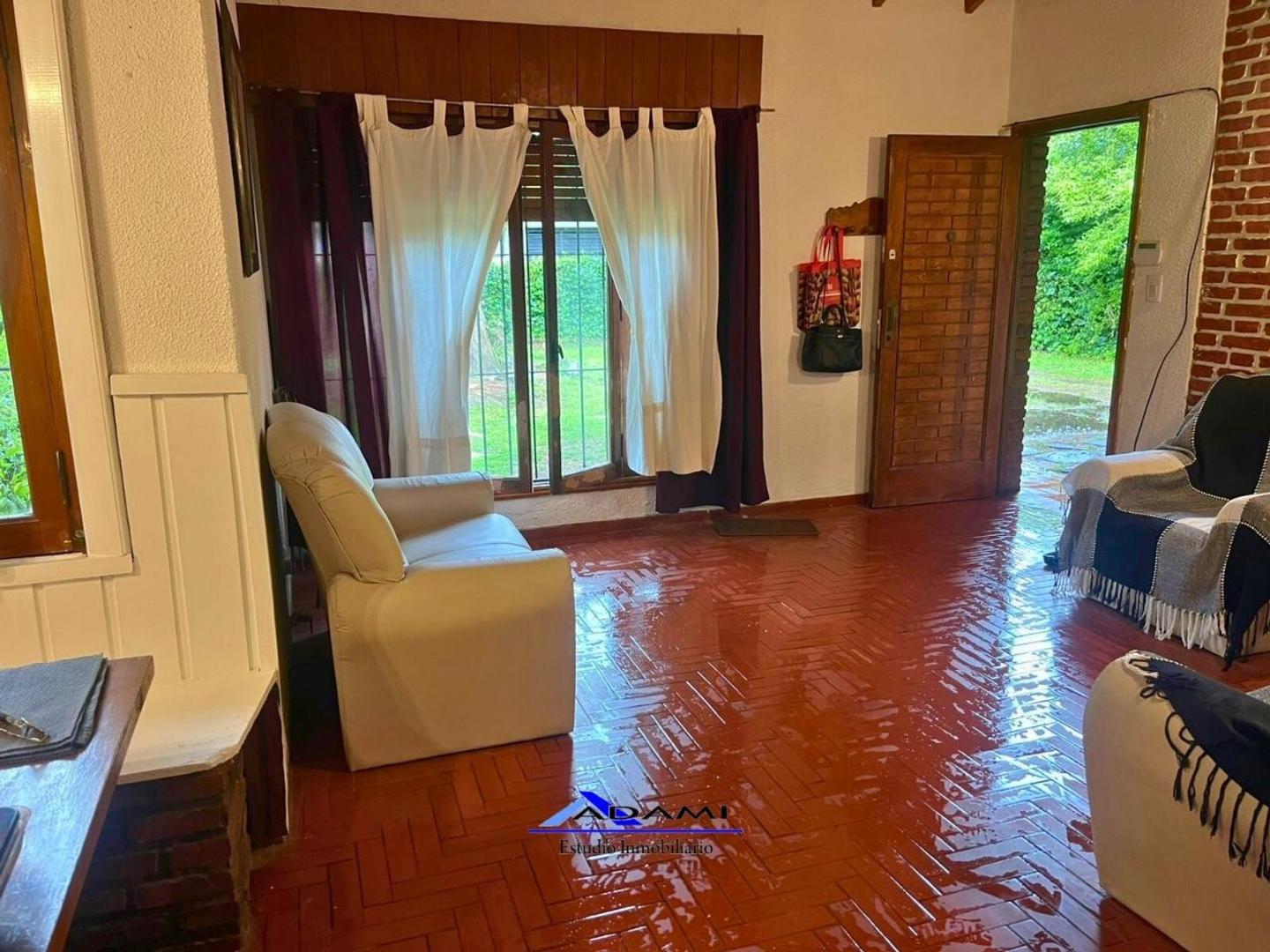 Casa en Alquiler Temporal en Villa Gesell, $ 1.000