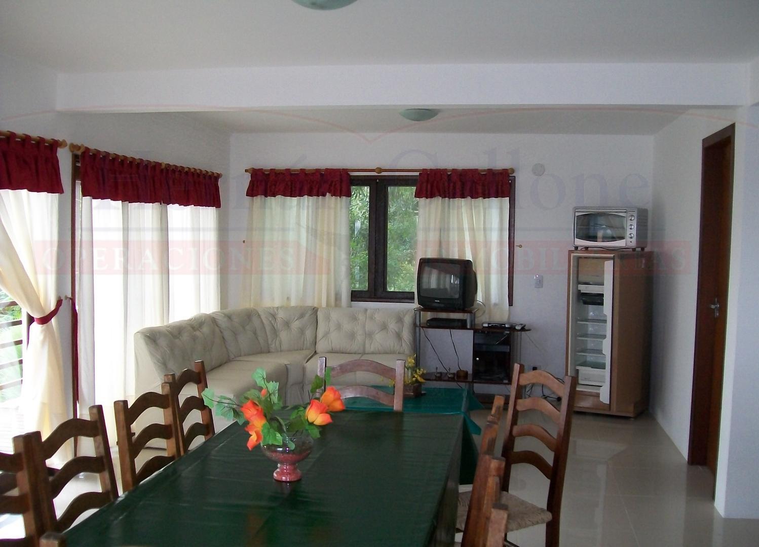 Departamento 4 ambientes con 3 baños