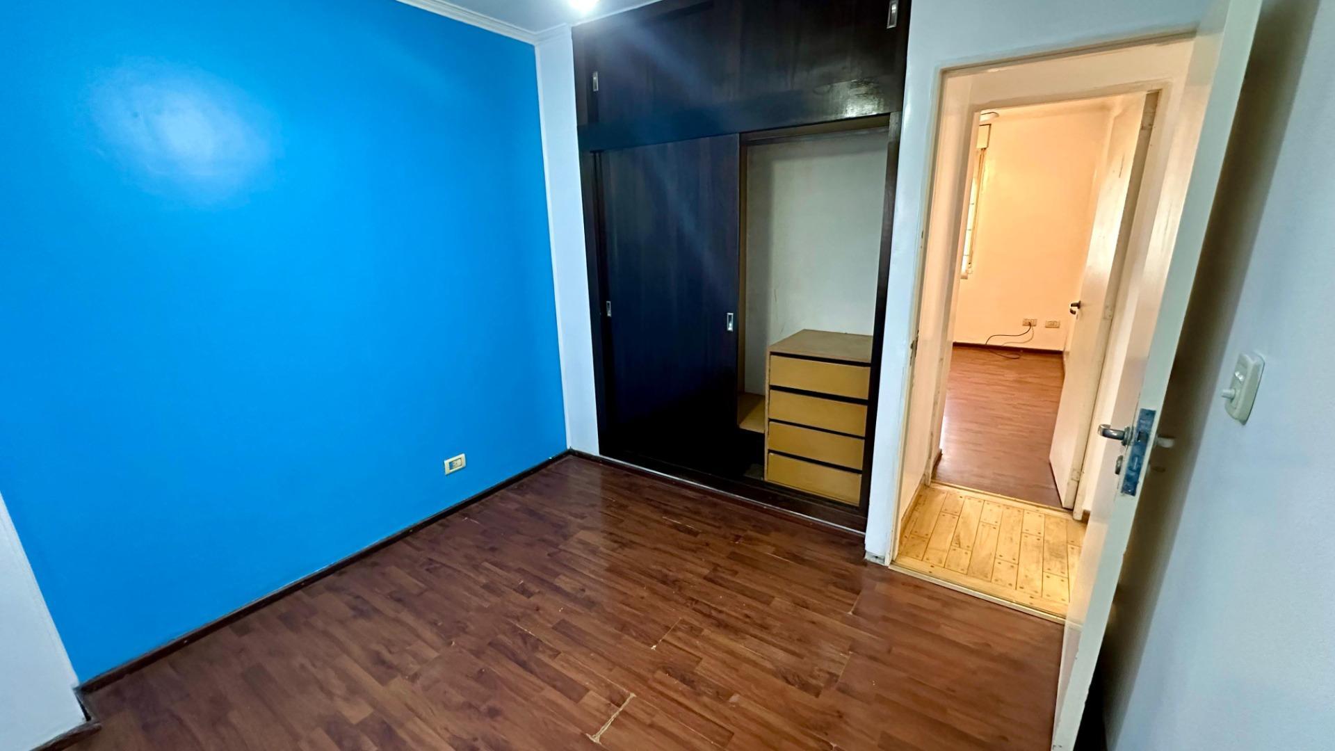 EXCELENTE UBICACION. IDEAL FLIA O ESTUDIANTES