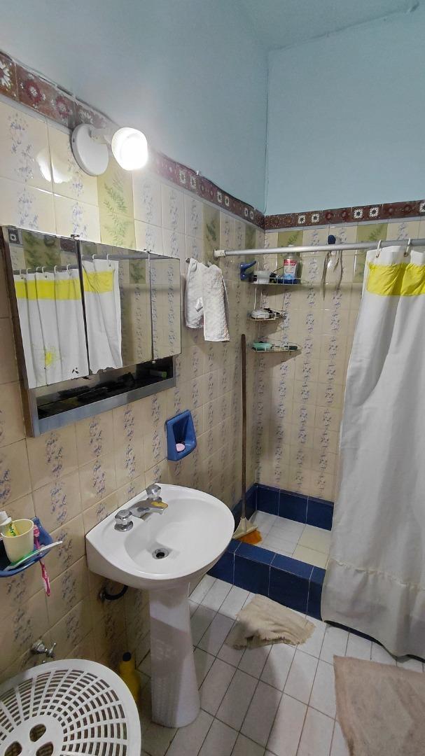 CASA AMPLIA IDEAL DOS FLIAS.