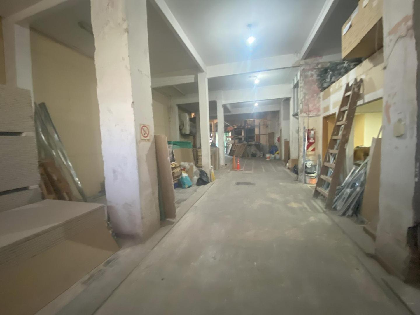 Local en  Ruta 8 - San Martin