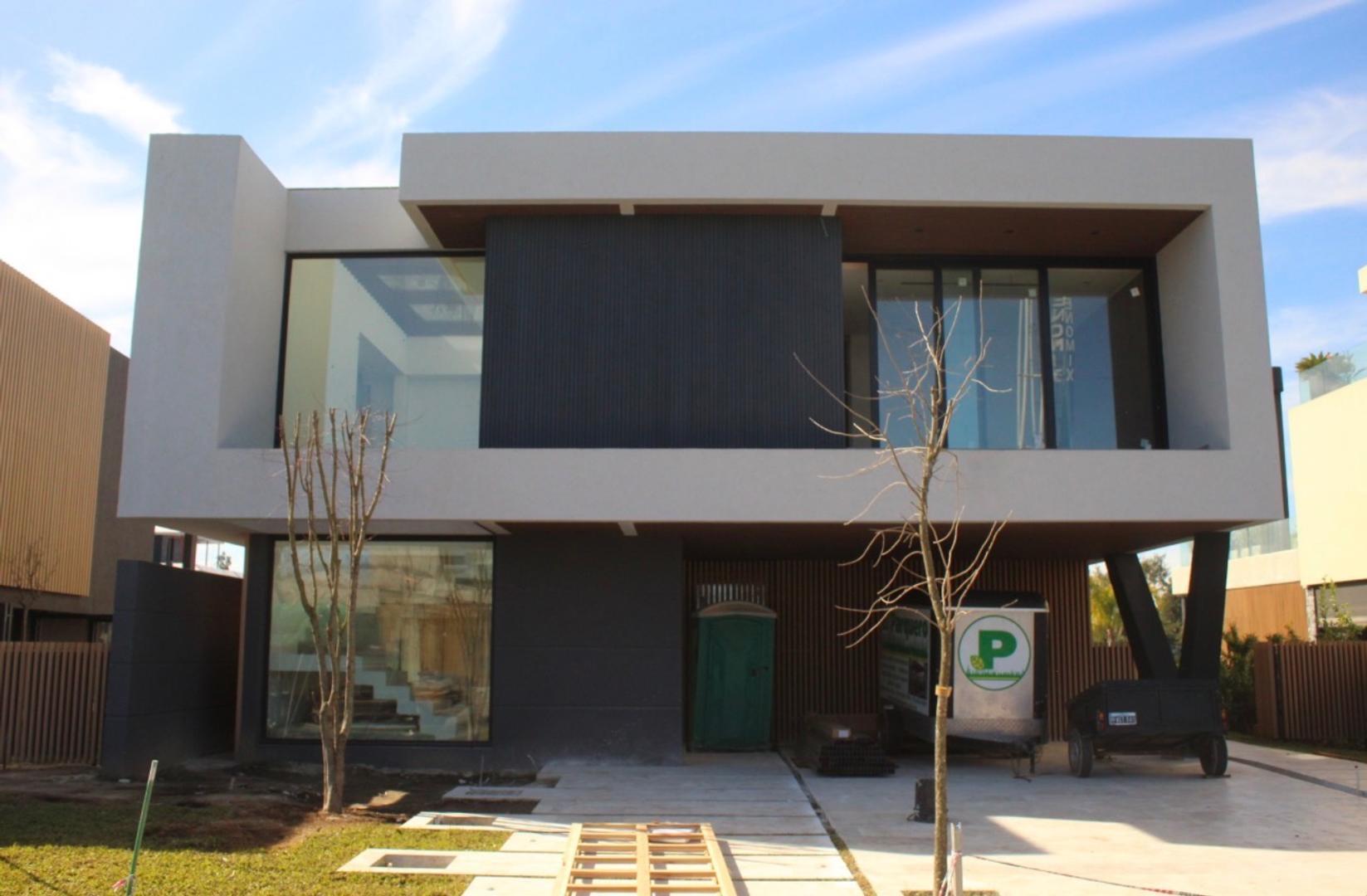 Casa en Barrio El Yacht Nordelta