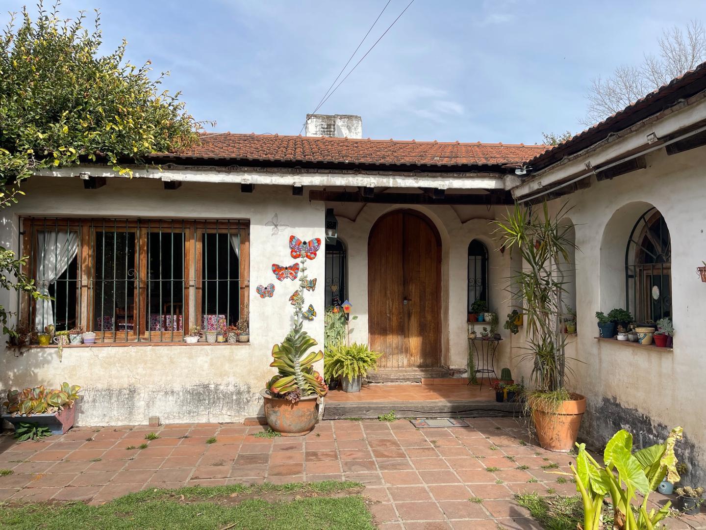 CASA 3 DORMITORIOS VILLA BELGRANO EXCELENTE UBICACION