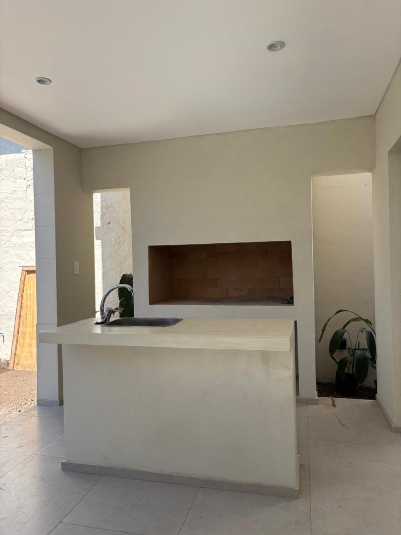 Casa en Venta en Sargento Cabral, USD 220.000