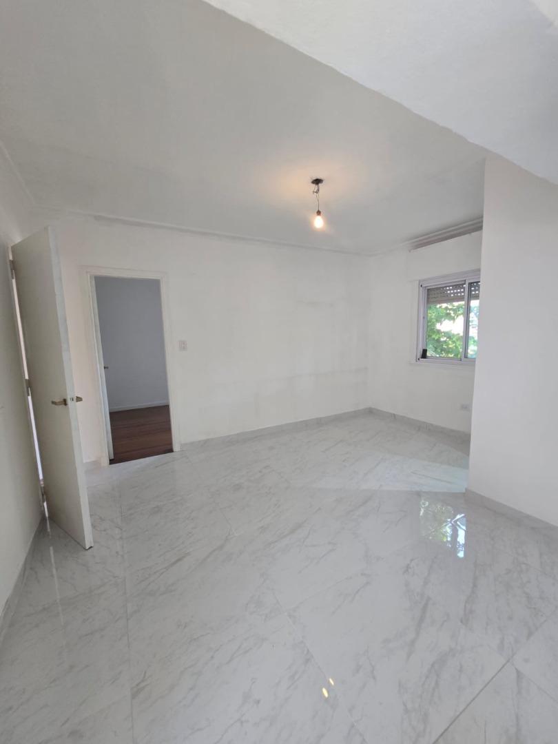 Beruti 2400, Piso PA