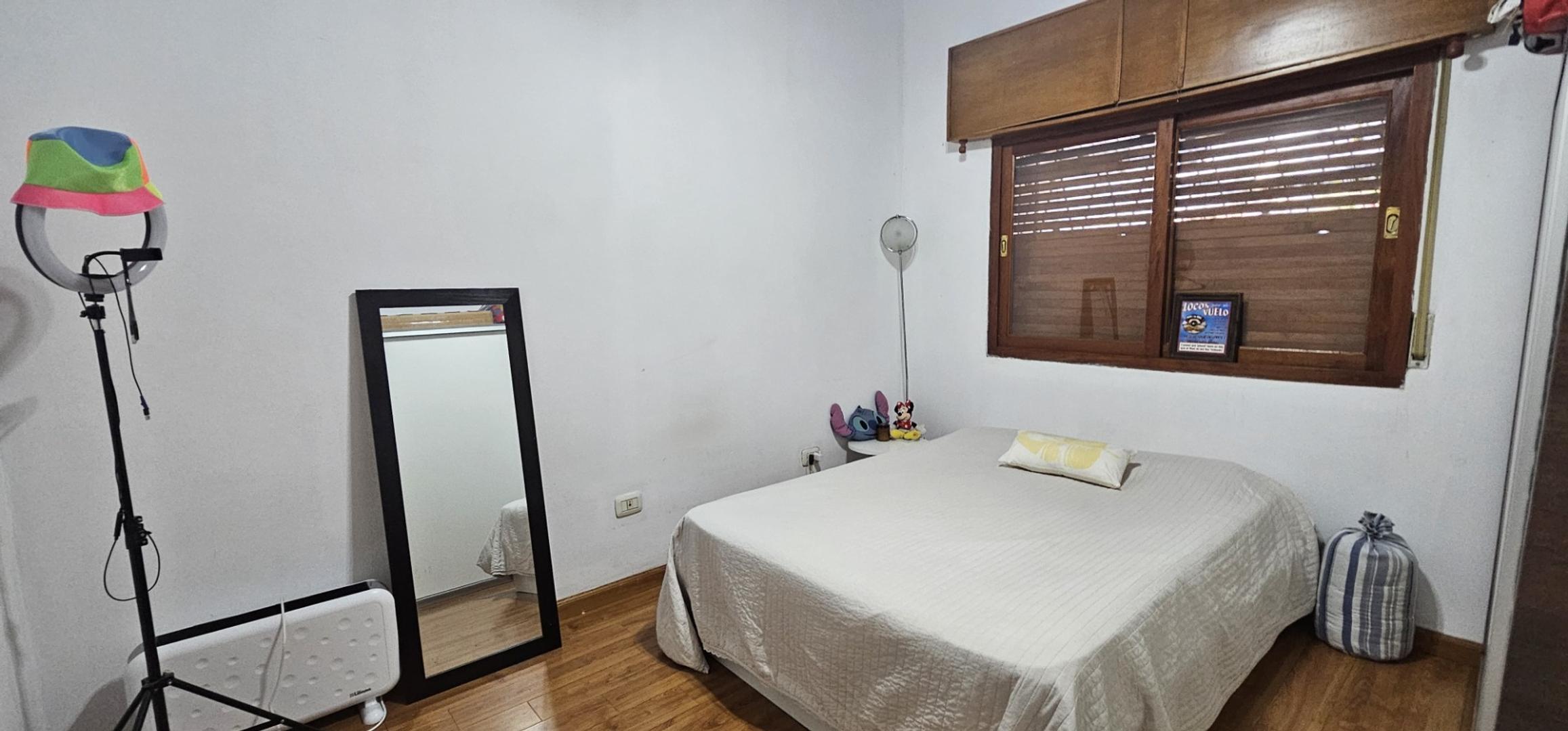 Casa 3 ambientes con 1 baño