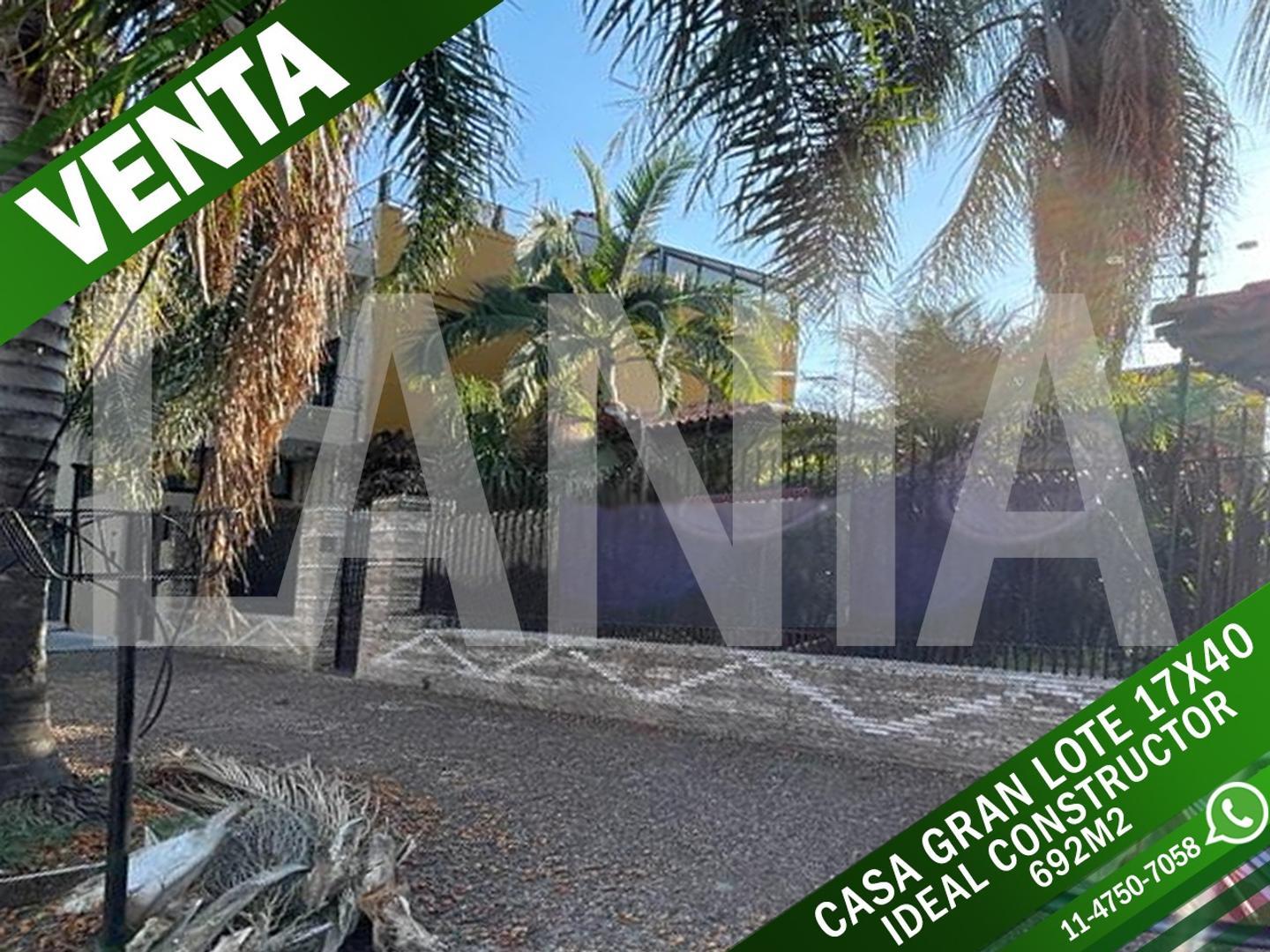 CASA EN GRAN LOTE :: 17X40M :: EXCELENTE CONSTRUCTOR ::