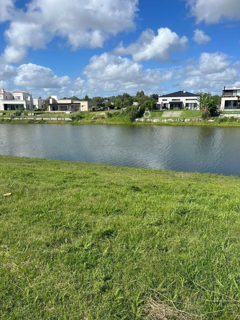 Terreno en Venta en San Matias, USD 120.000