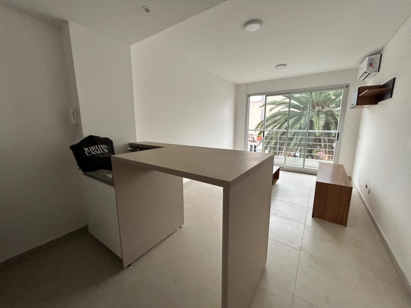 Departamento en Alquiler en Florida, USD 650