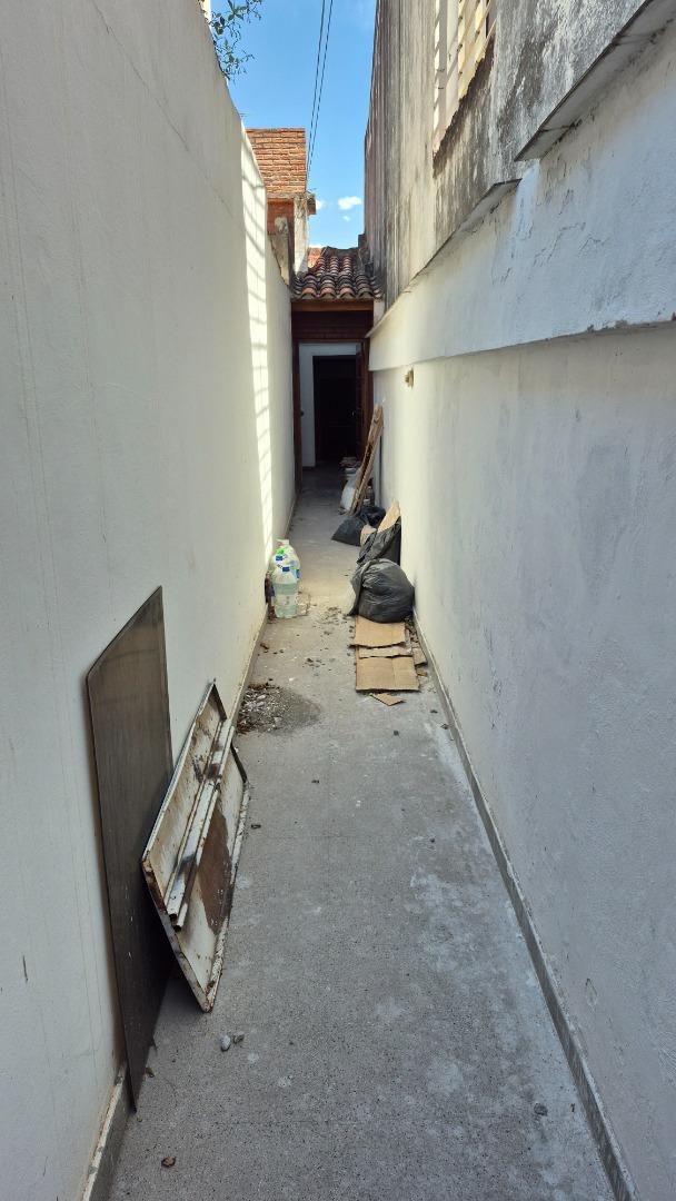 Depto Tipo Casa en Venta 50 años