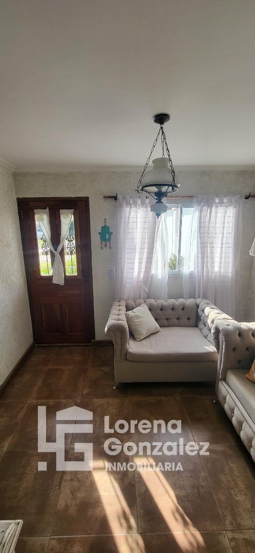 Casa en Venta en Jardines de Escobar, USD 105.000