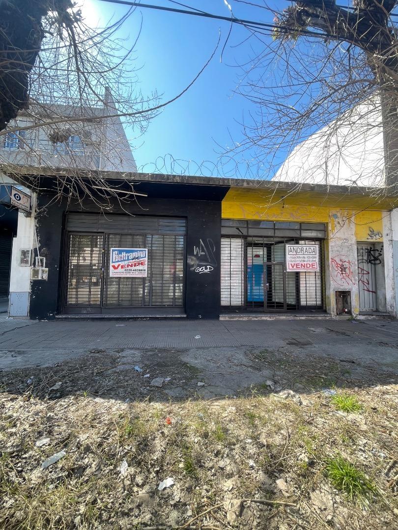 VENTA CASA+LOCALES -MERLO