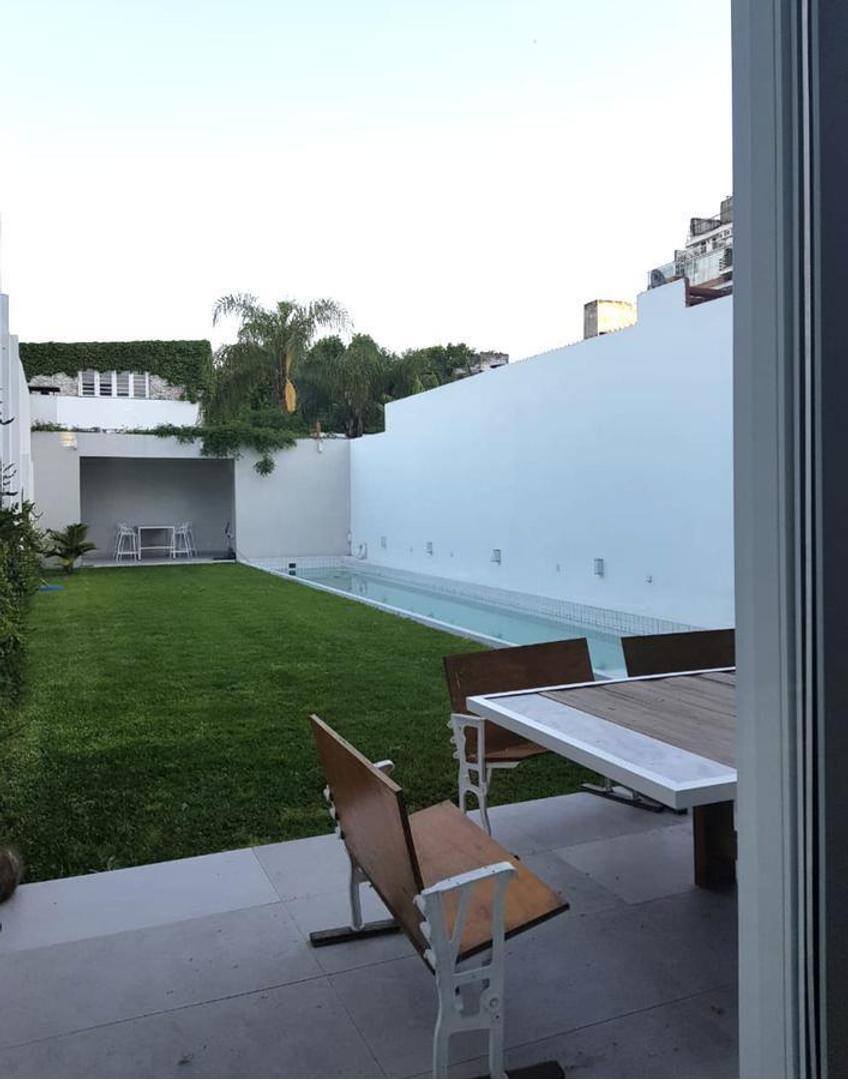 Casa - 7Amb JARDIN  PISCINA COCHERA