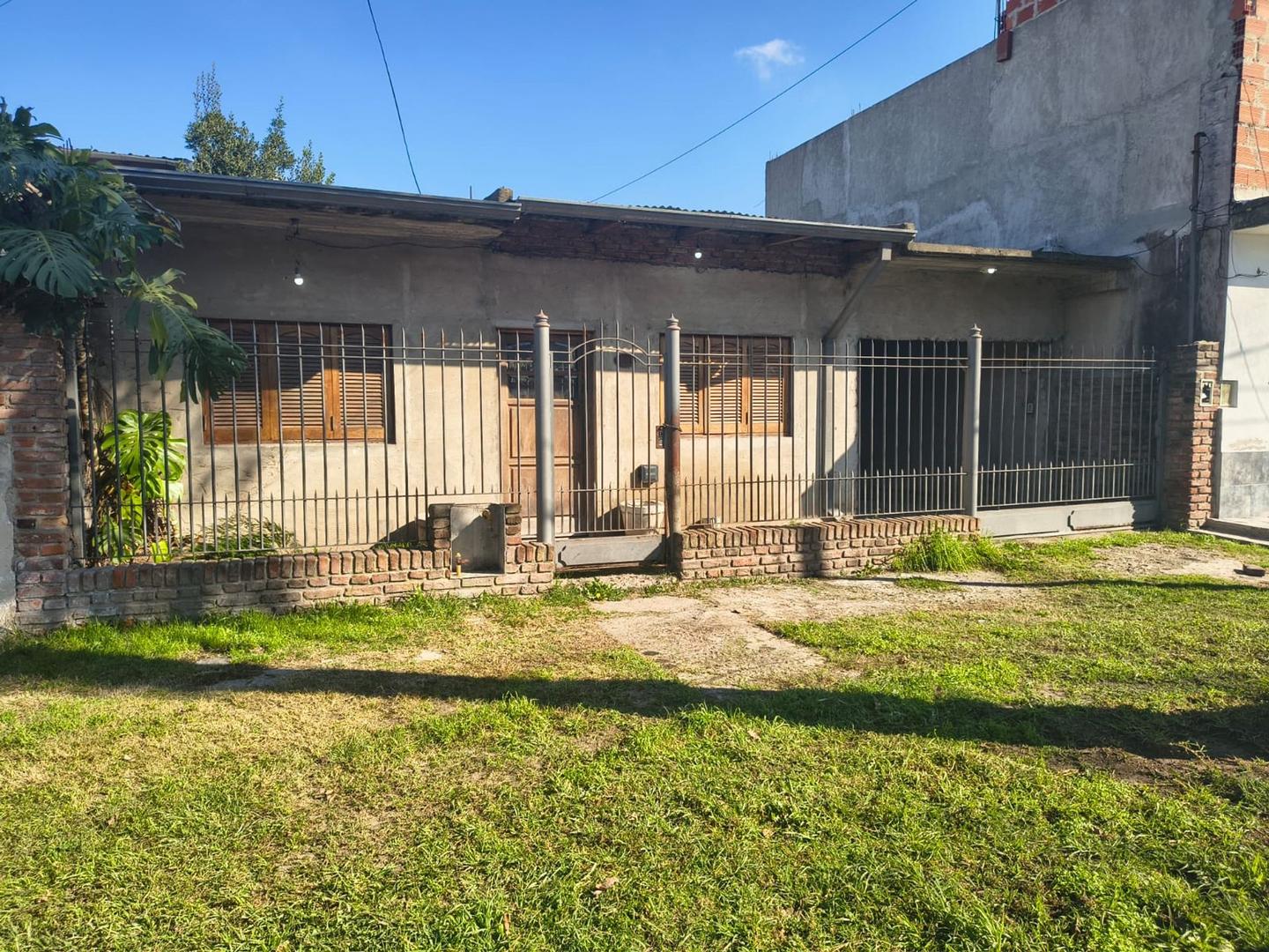 venta casa 3 ambientes en lavallol