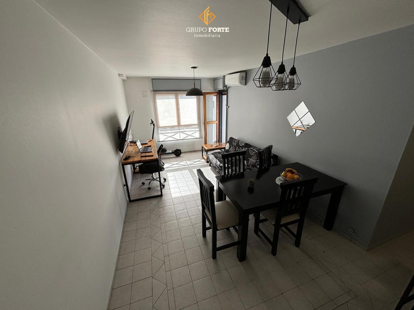 Departamento en venta en Alberdi de 2 Dormitorios