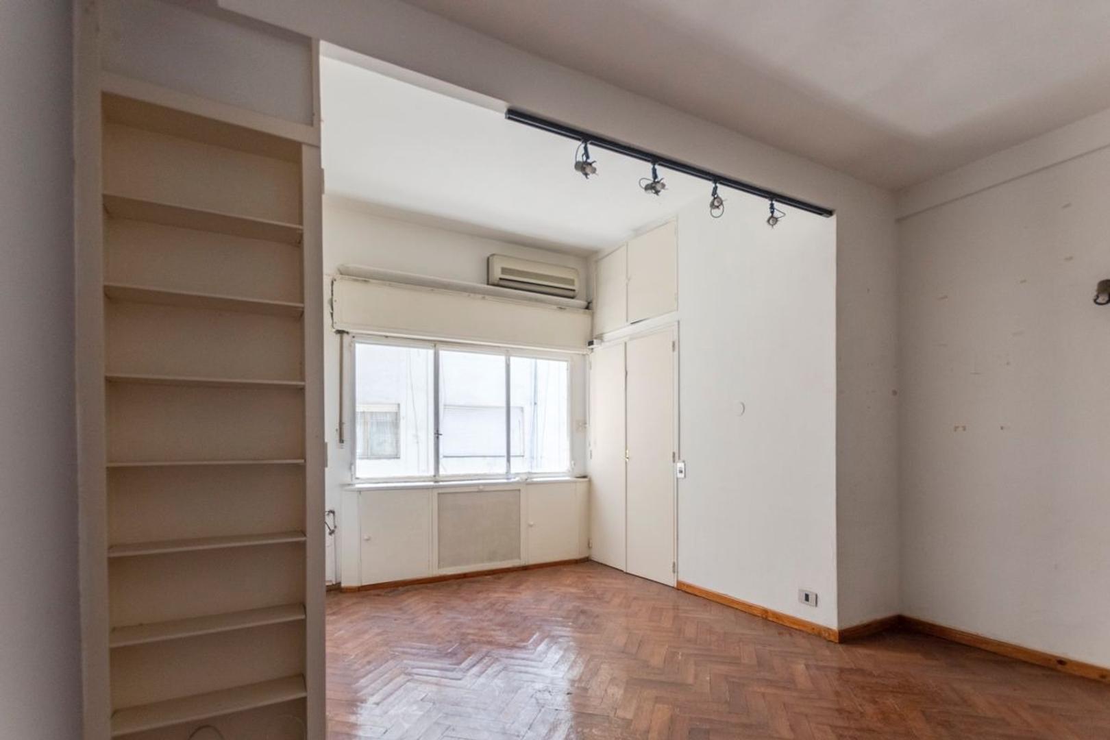 Bartolome Mitre 1644 , Piso 6