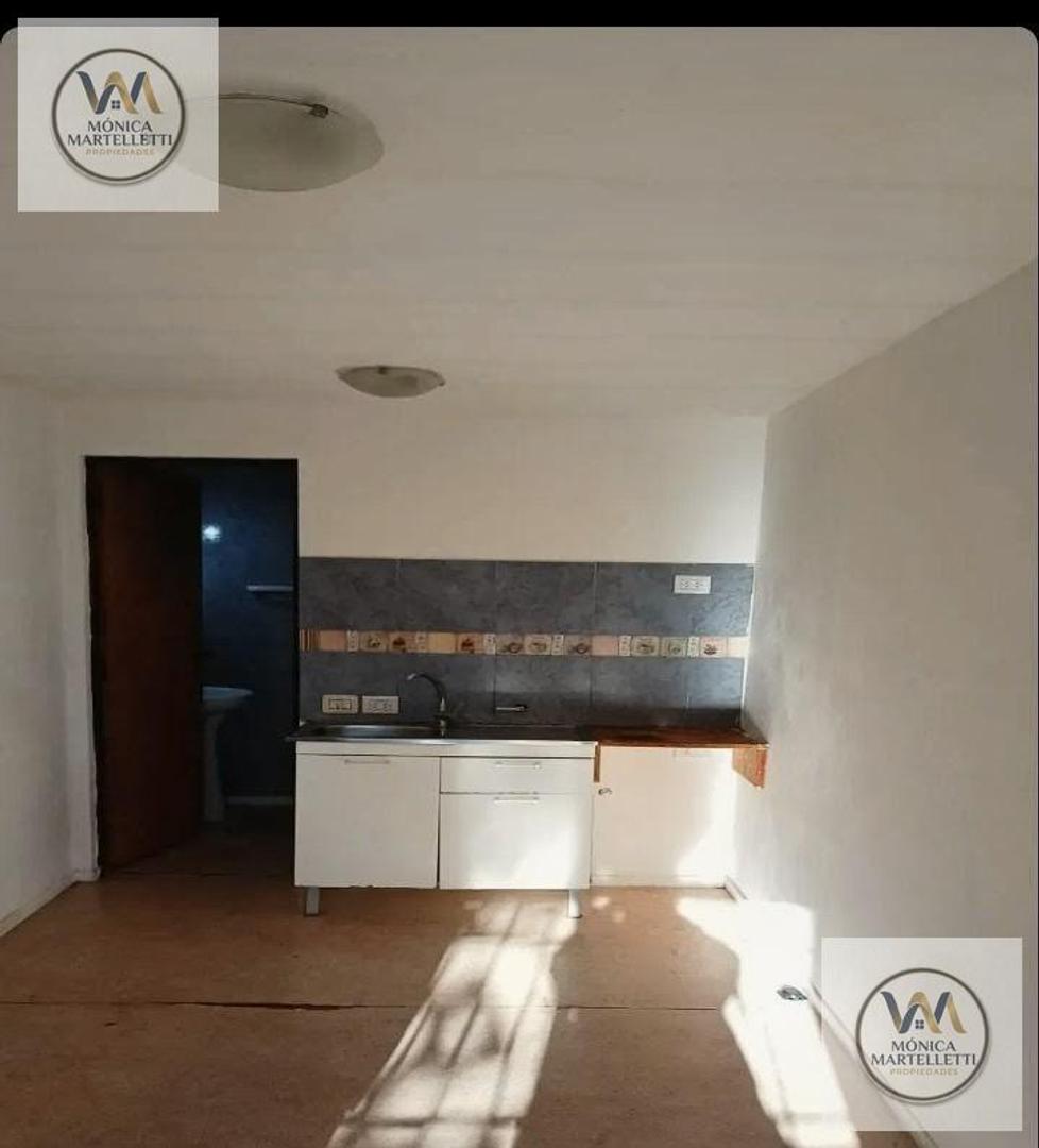 Casa 5 ambientes con 4 baños