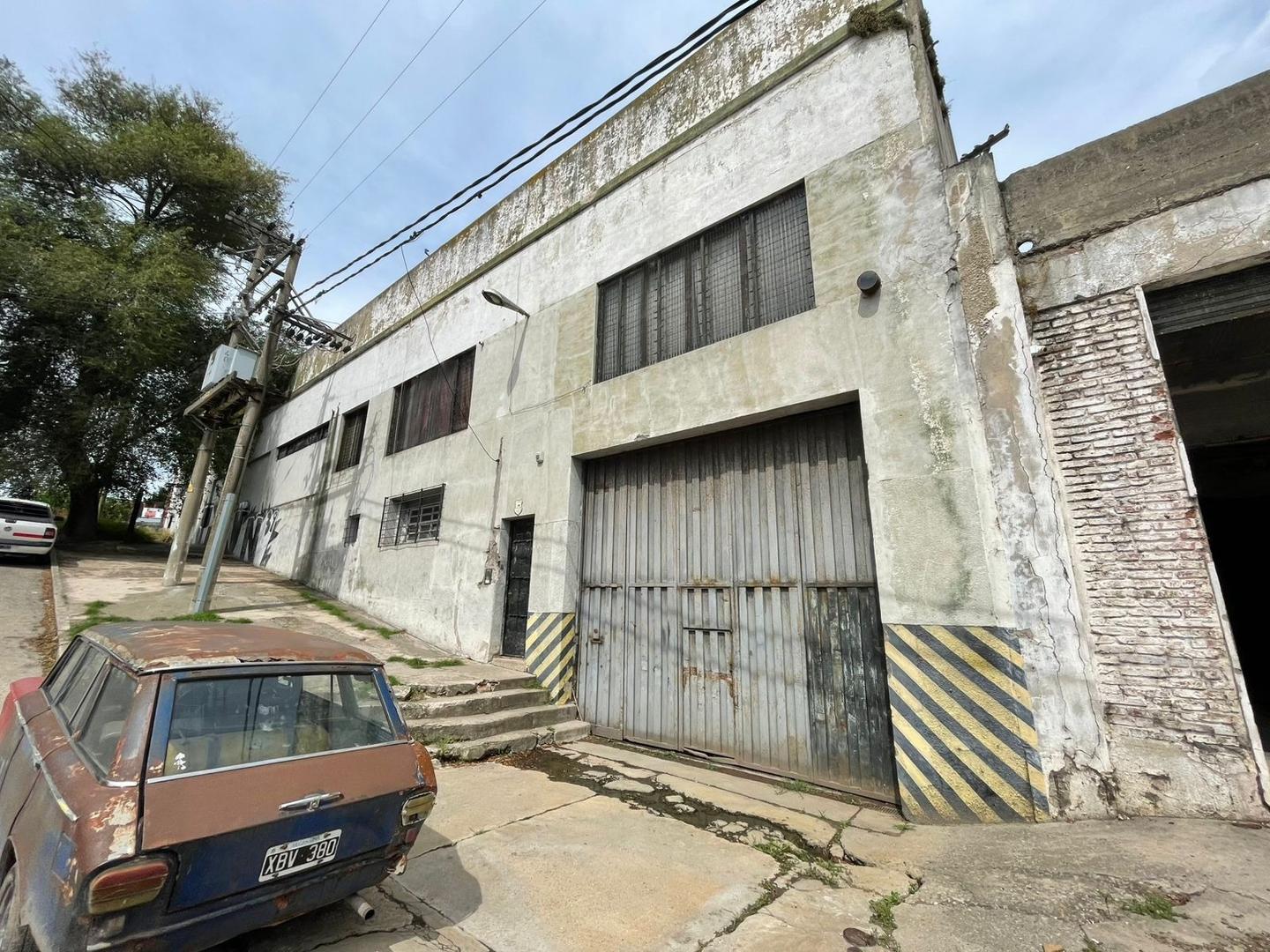VENTA FABRICA EN ZONA INDUSTRIAL PUERTO!