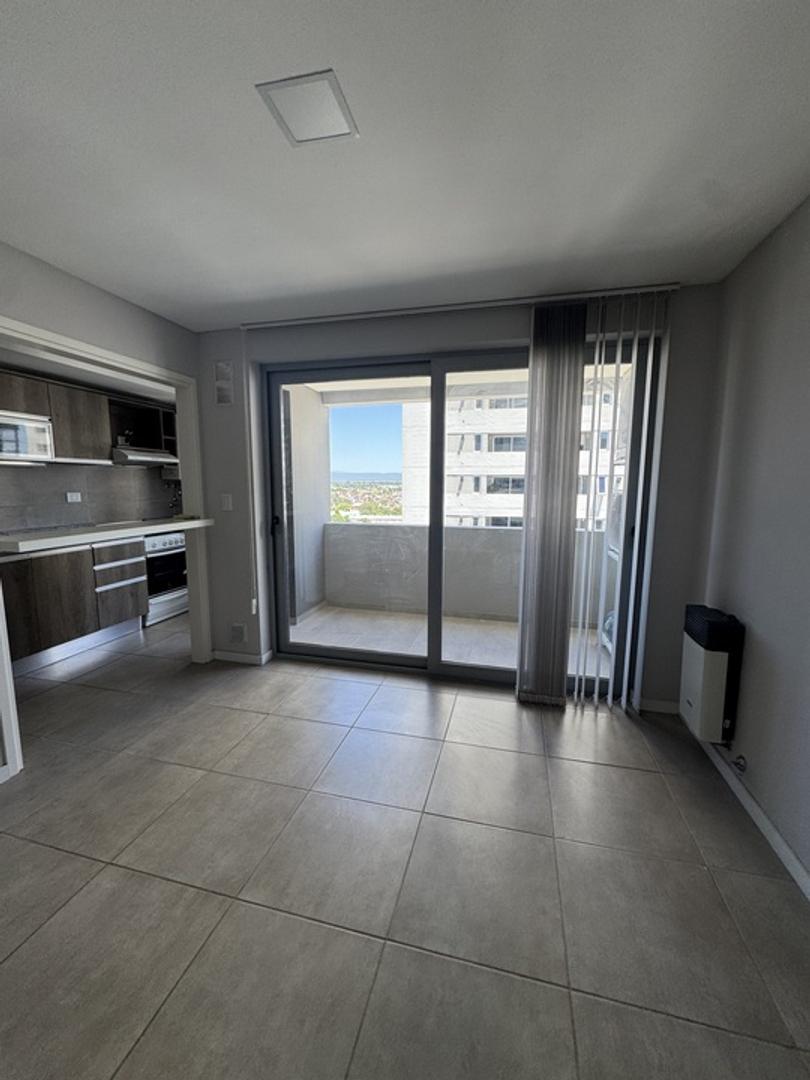 Prudencio Bustos 100