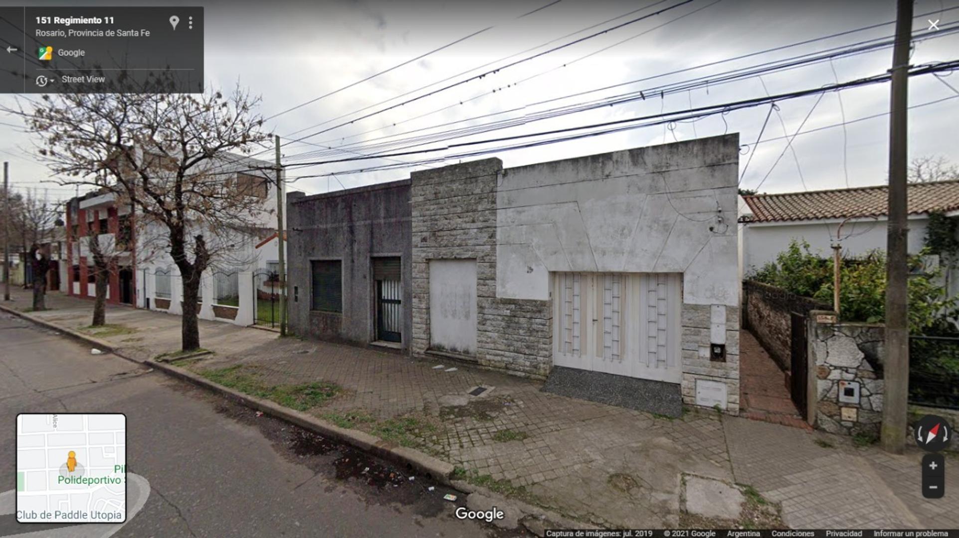 VENTA  AMPLIA CASA EN ZONA SUR- A  RECICLAR