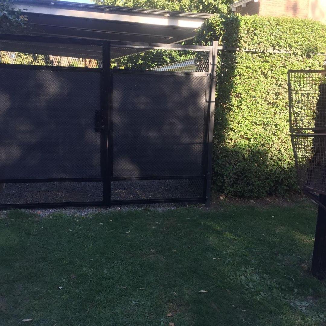 Casa en Venta en Barrio Parque Leloir, USD 235.000