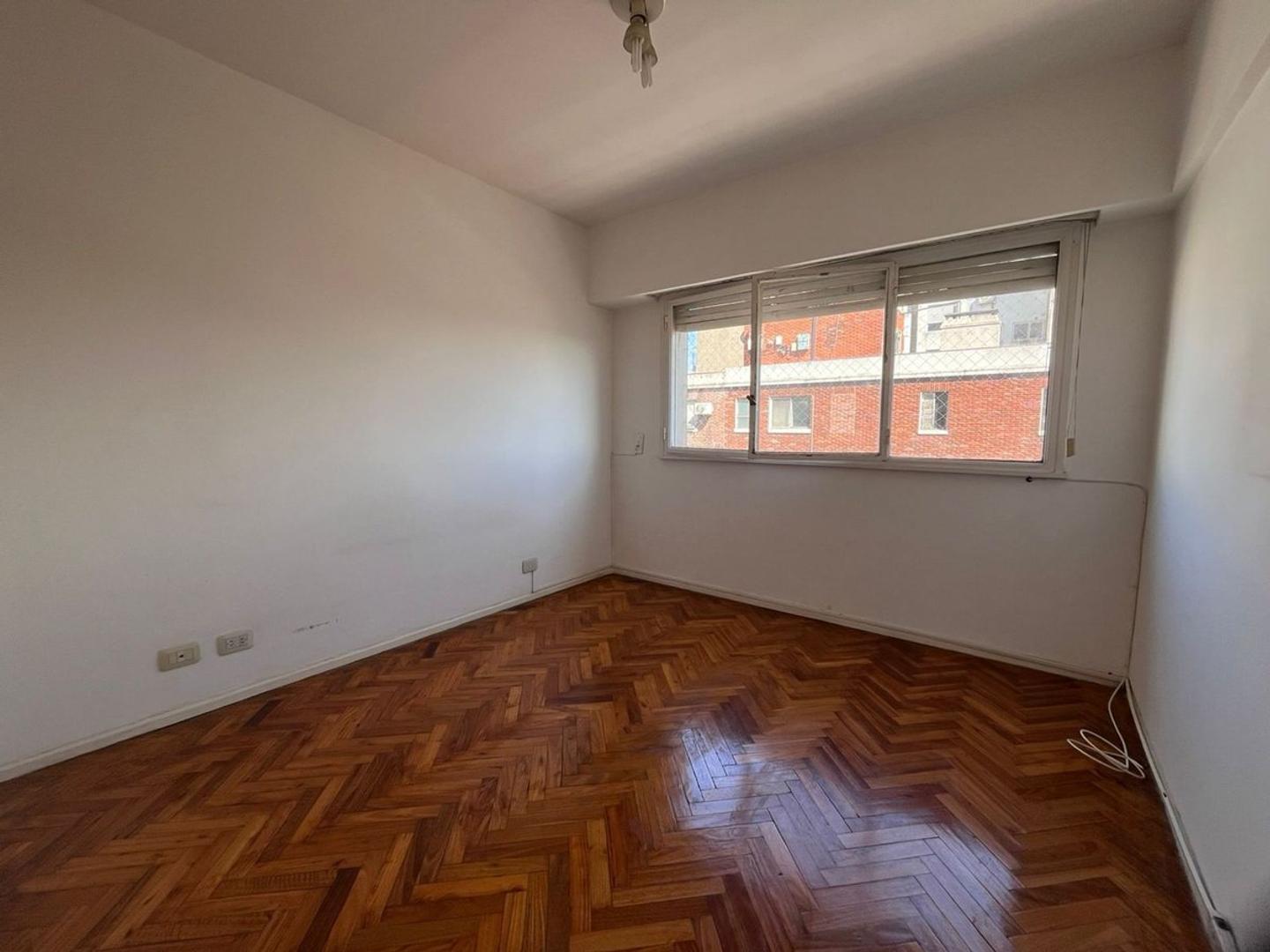 Departamento en Alquiler en Recoleta, $ 890.000