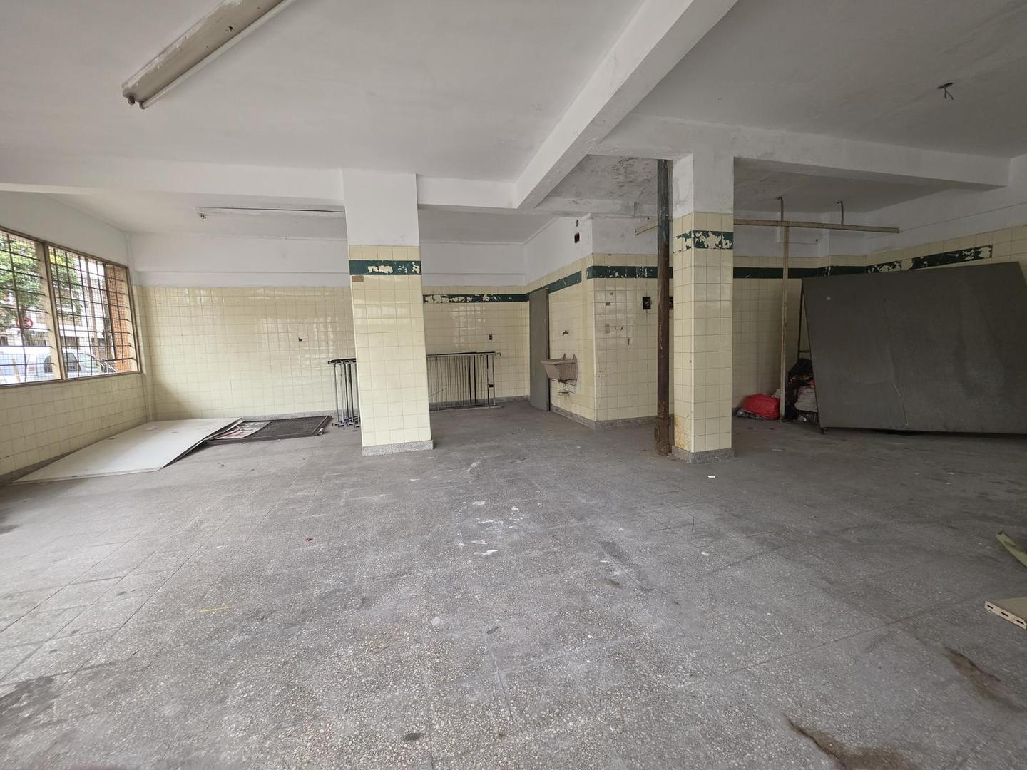 Local en Alquiler en Almagro, $ 900.000