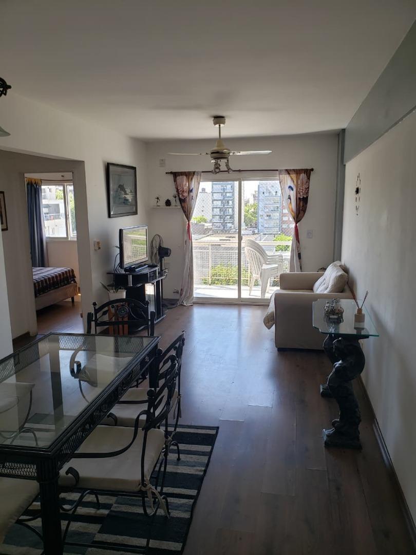 Franklin 900, Piso 6