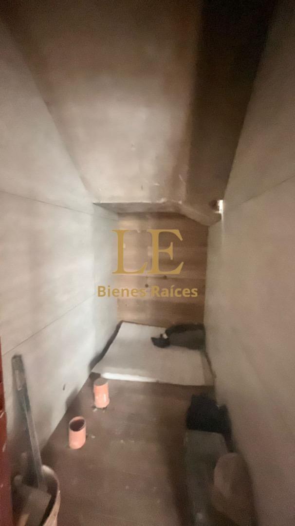 Casa 6 ambientes con 4 baños