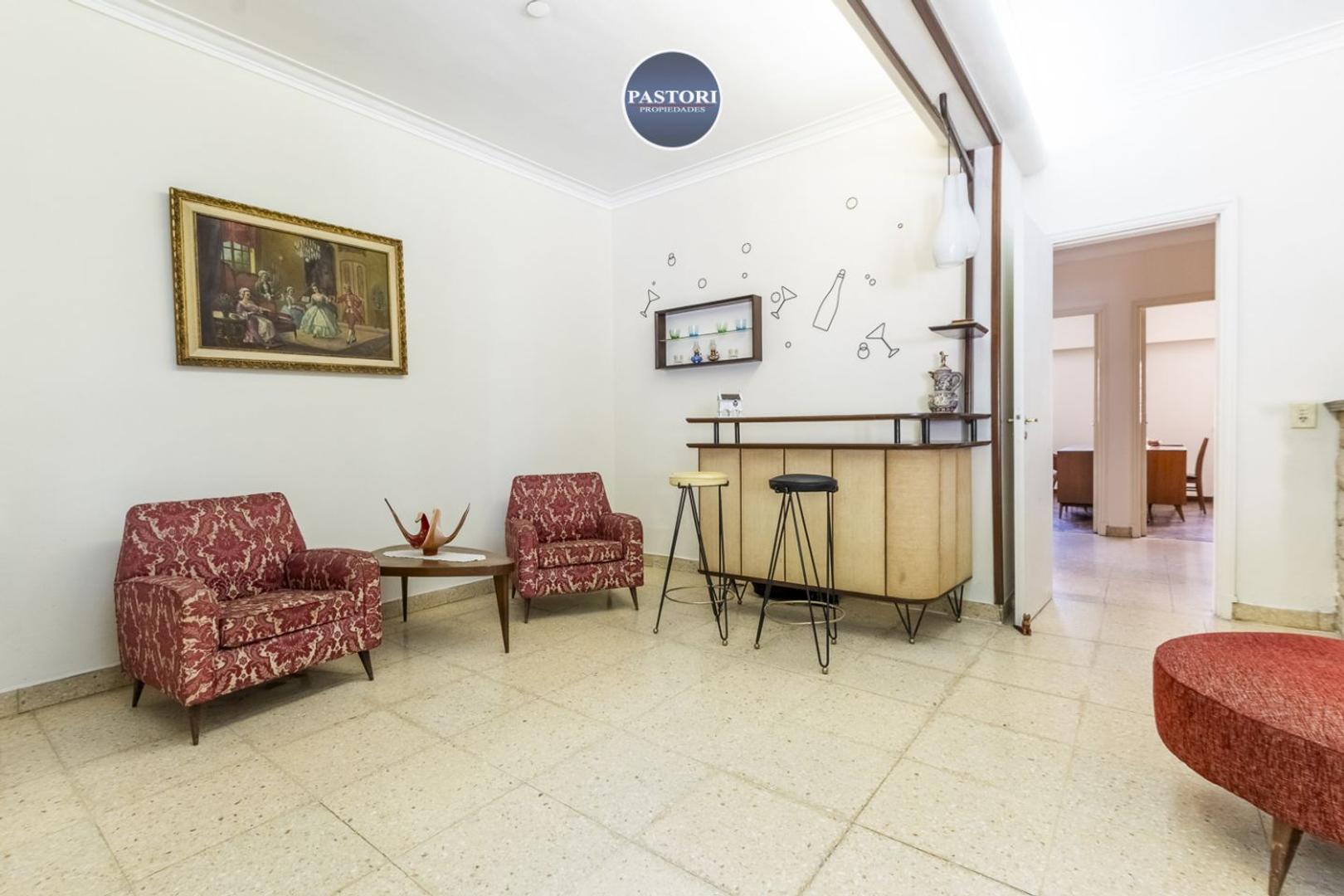 VENTA DE CASA 3 AMB OLIVOS