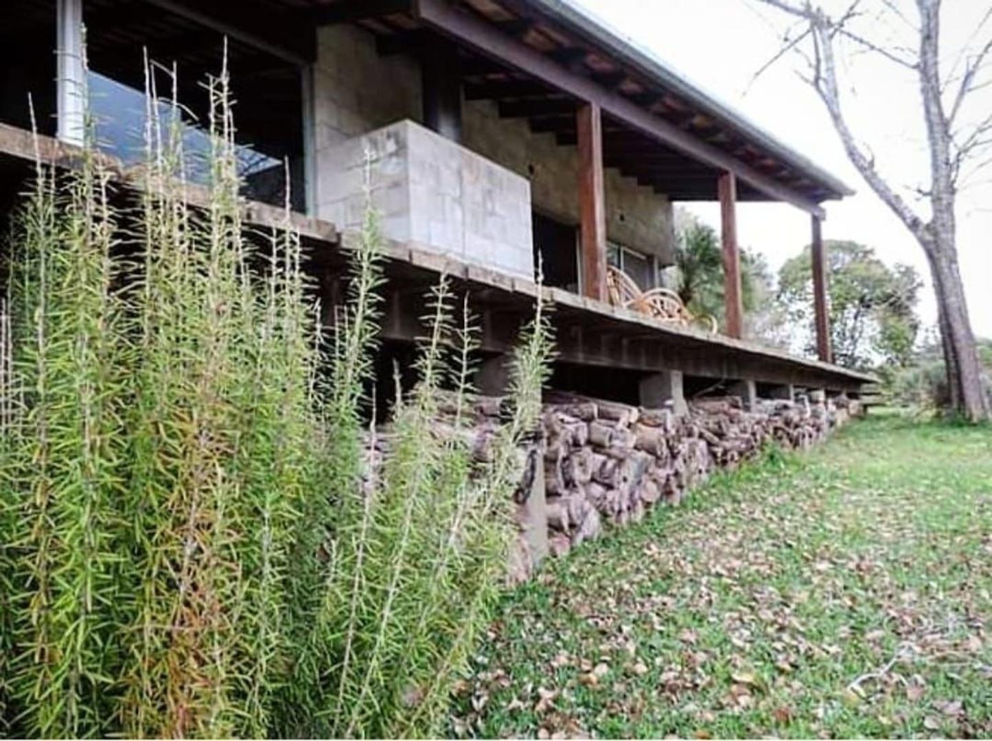 Quinta en Venta de 2 dormitorios