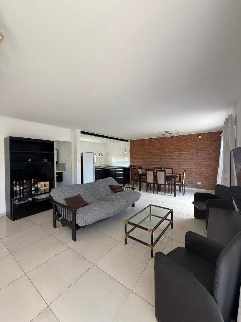 Casa en Alquiler de 2 dormitorios