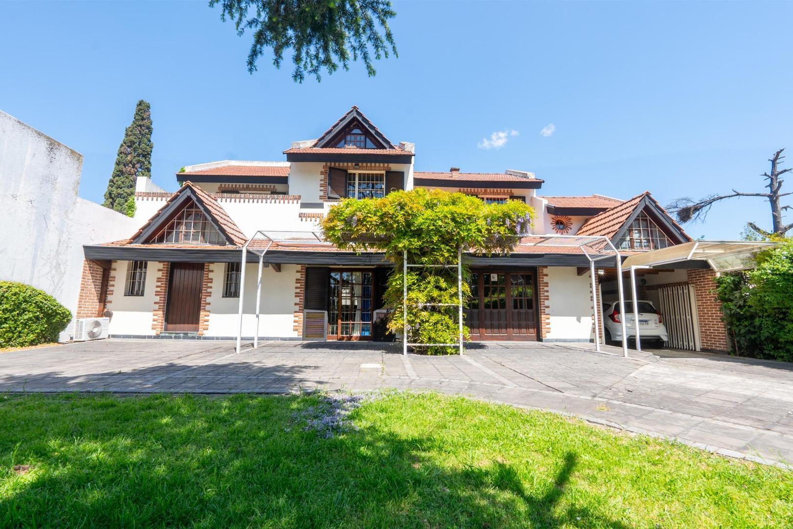 Casa en Castelar Norte en venta