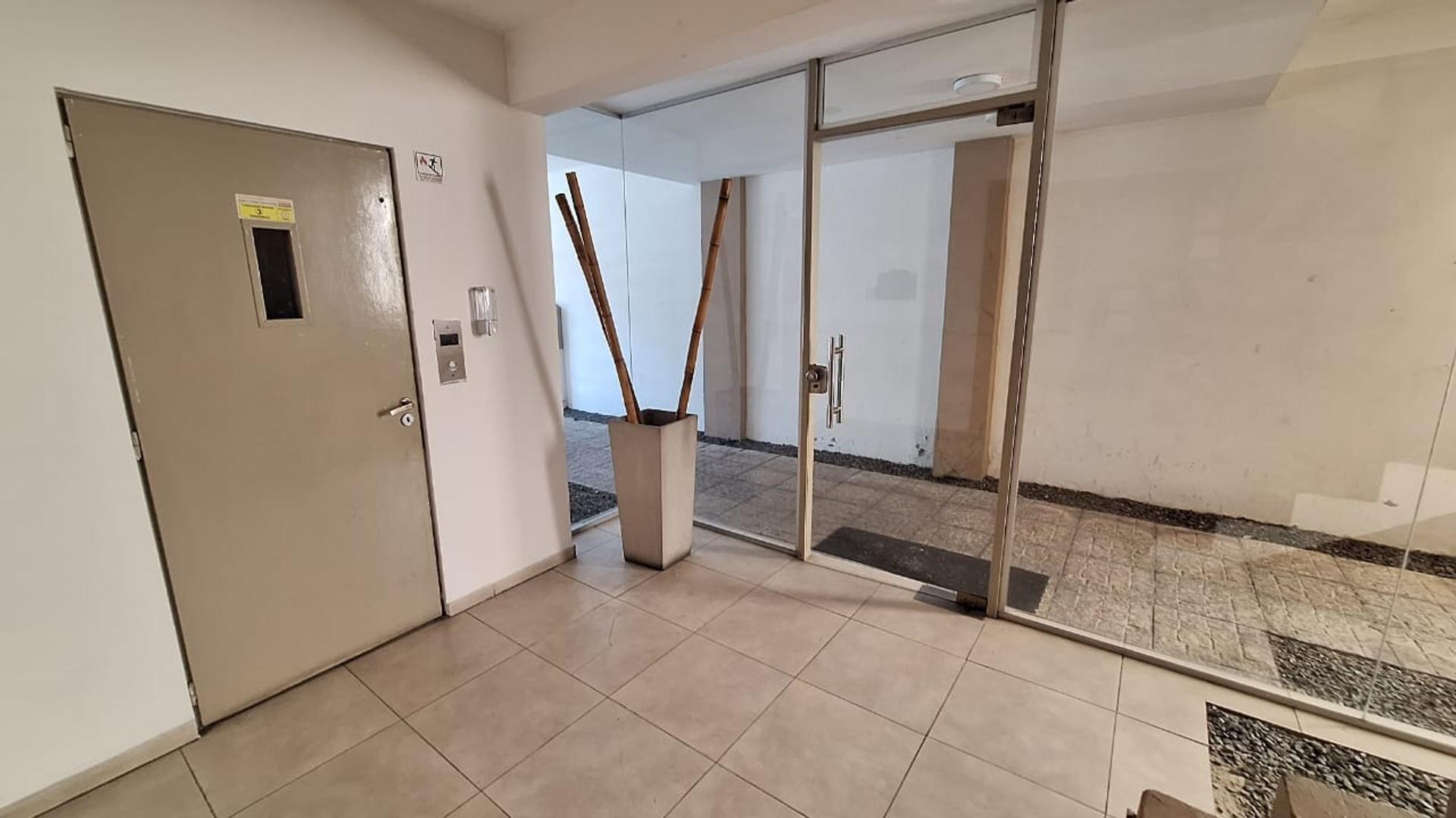 Departamento en Alquiler en Centro, $ 480.000