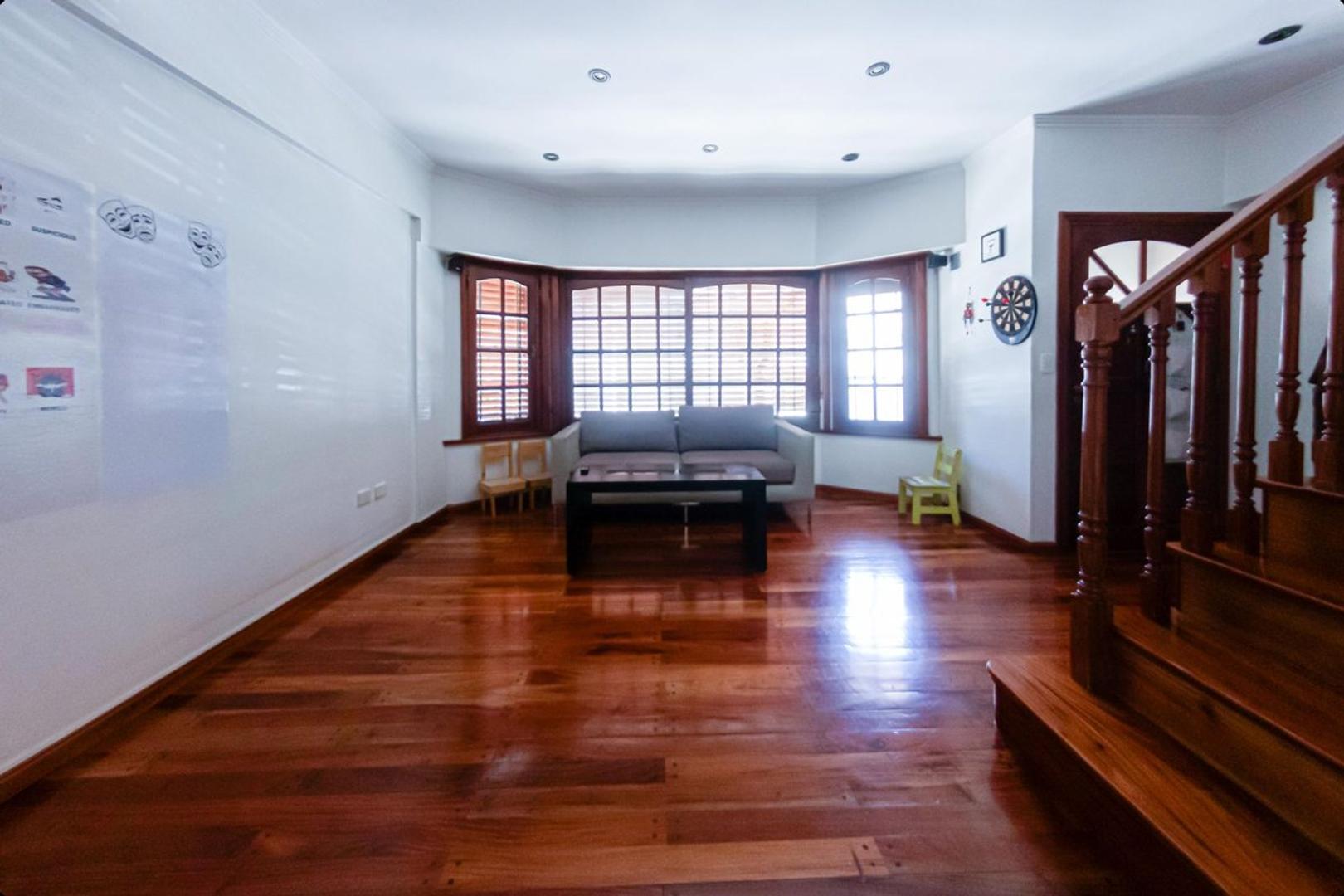 Duplex en venta Villa Devoto  parrilla y cocheras