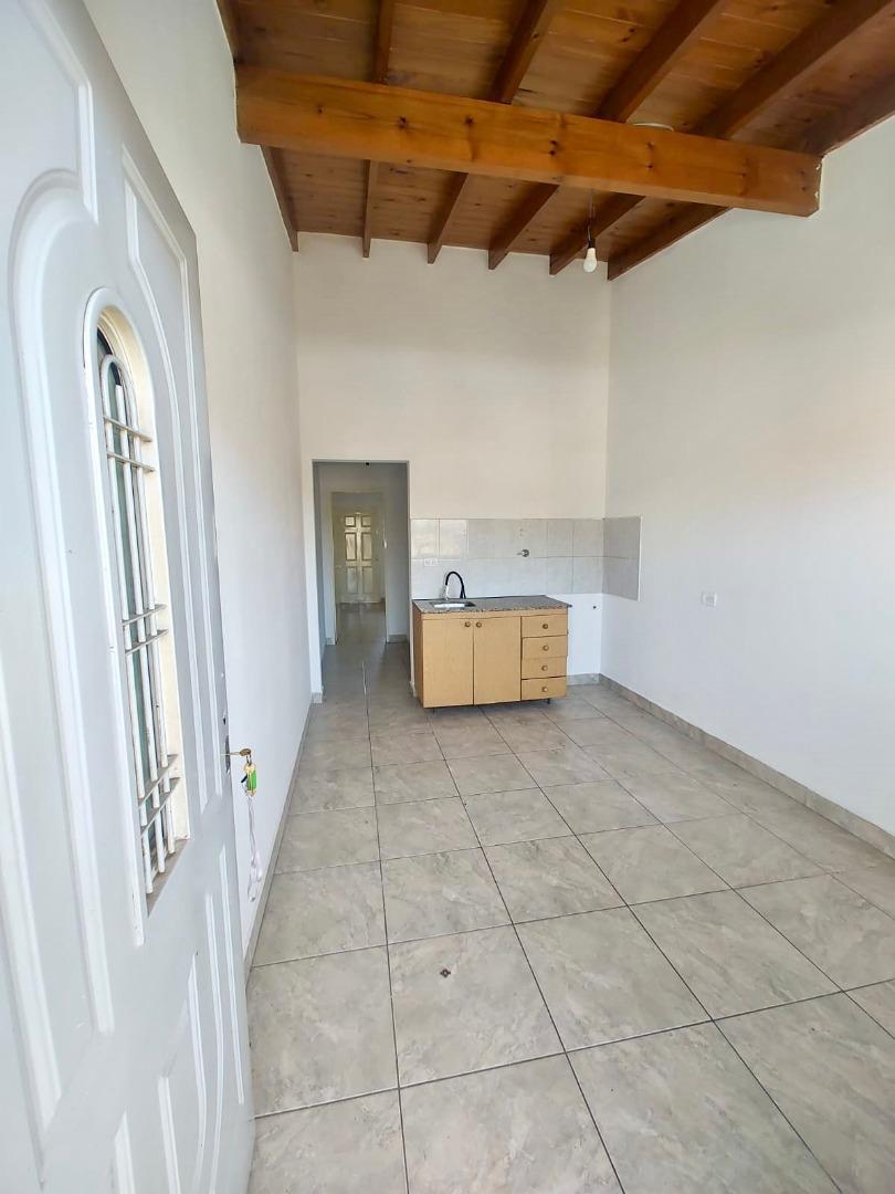 ALQUILER DEPARTAMENTO 2 AMB  EN COMPLEJO