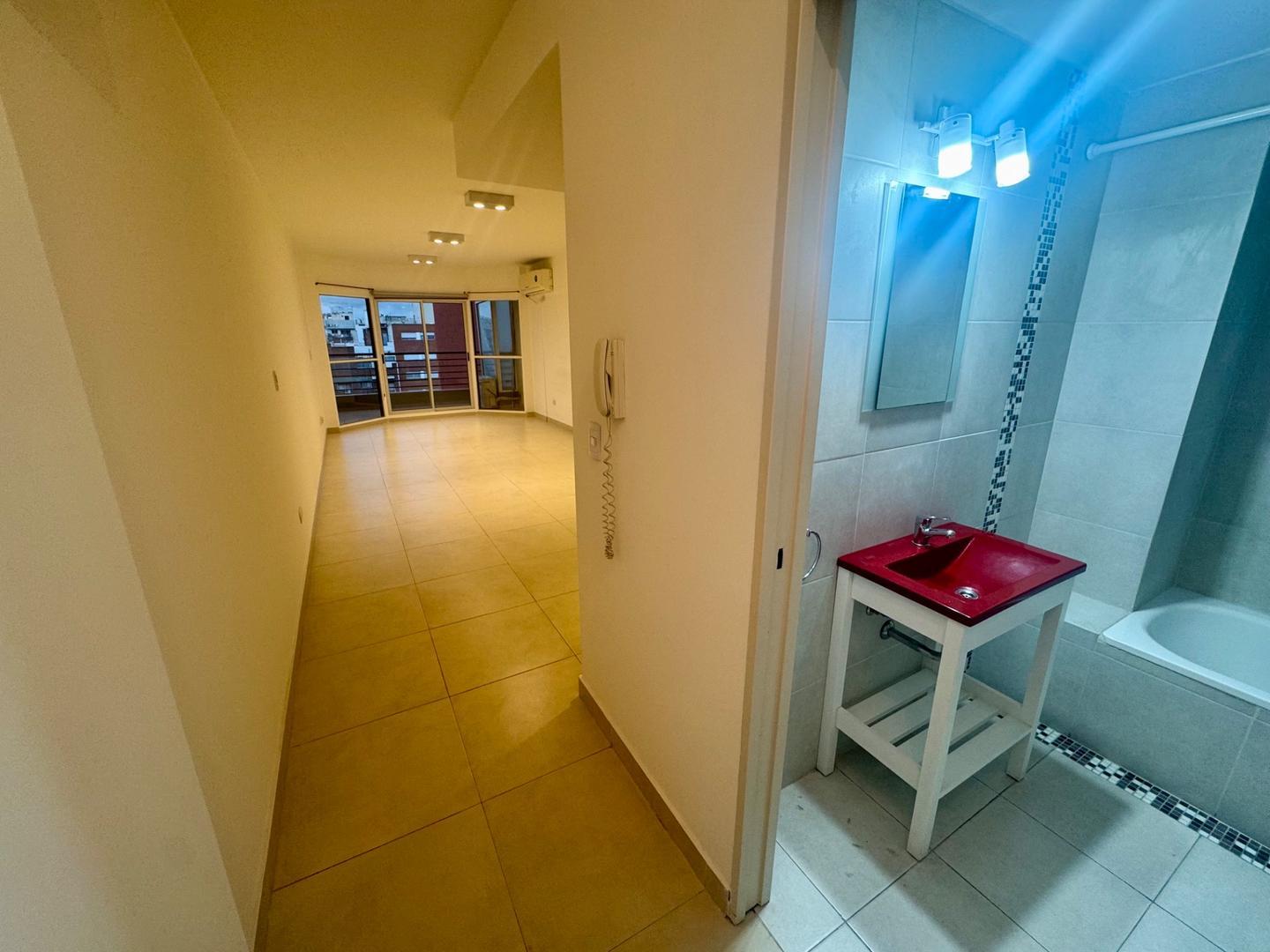 Departamento en Alquiler de Monoambiente