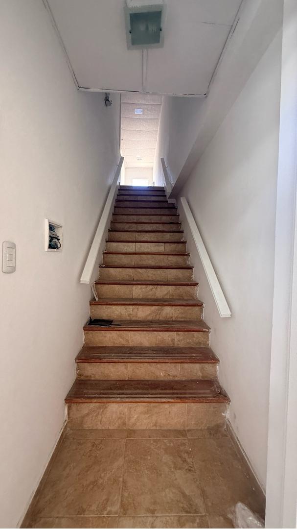 Departamento en Alquiler con 1 cochera