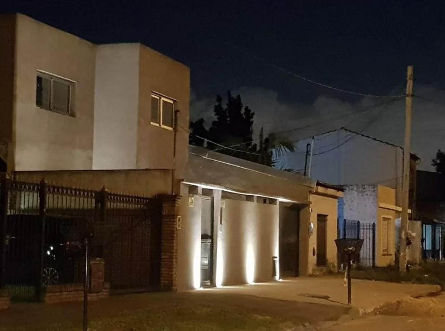 ¡Oportunidad Única! Venta de Casa de 6 Ambientes con Quincho