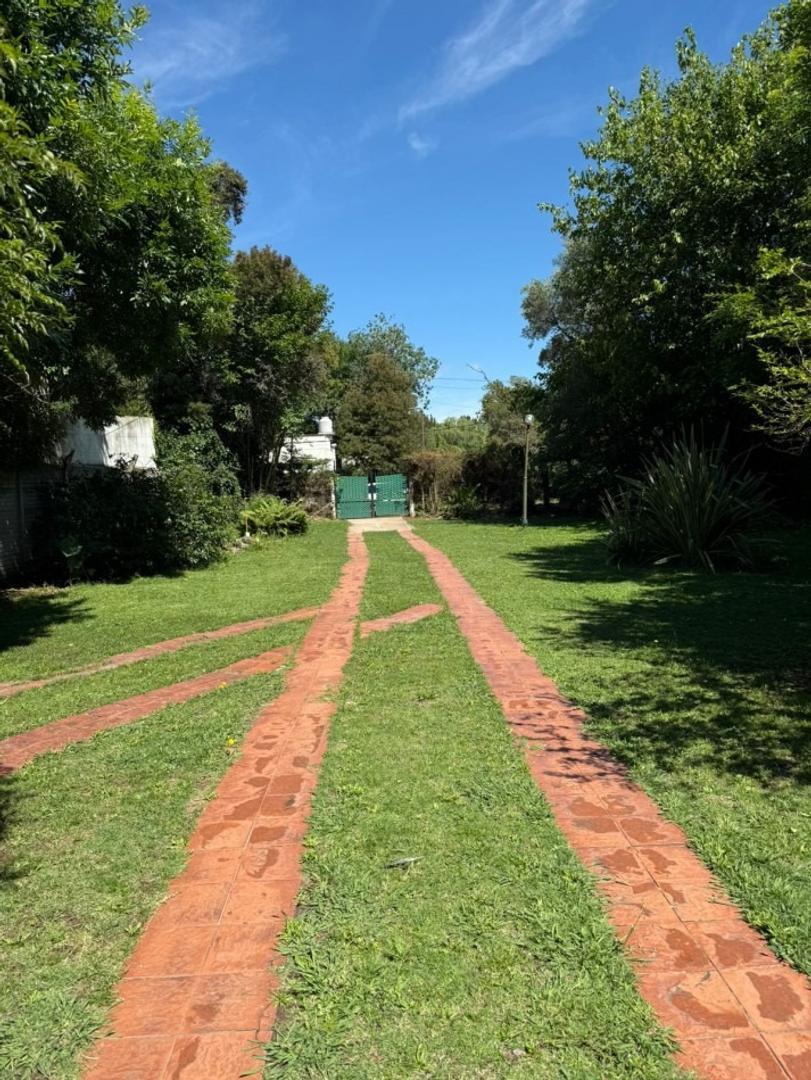 VENTA DE CASA QUINTA EN LA HERMOSURA