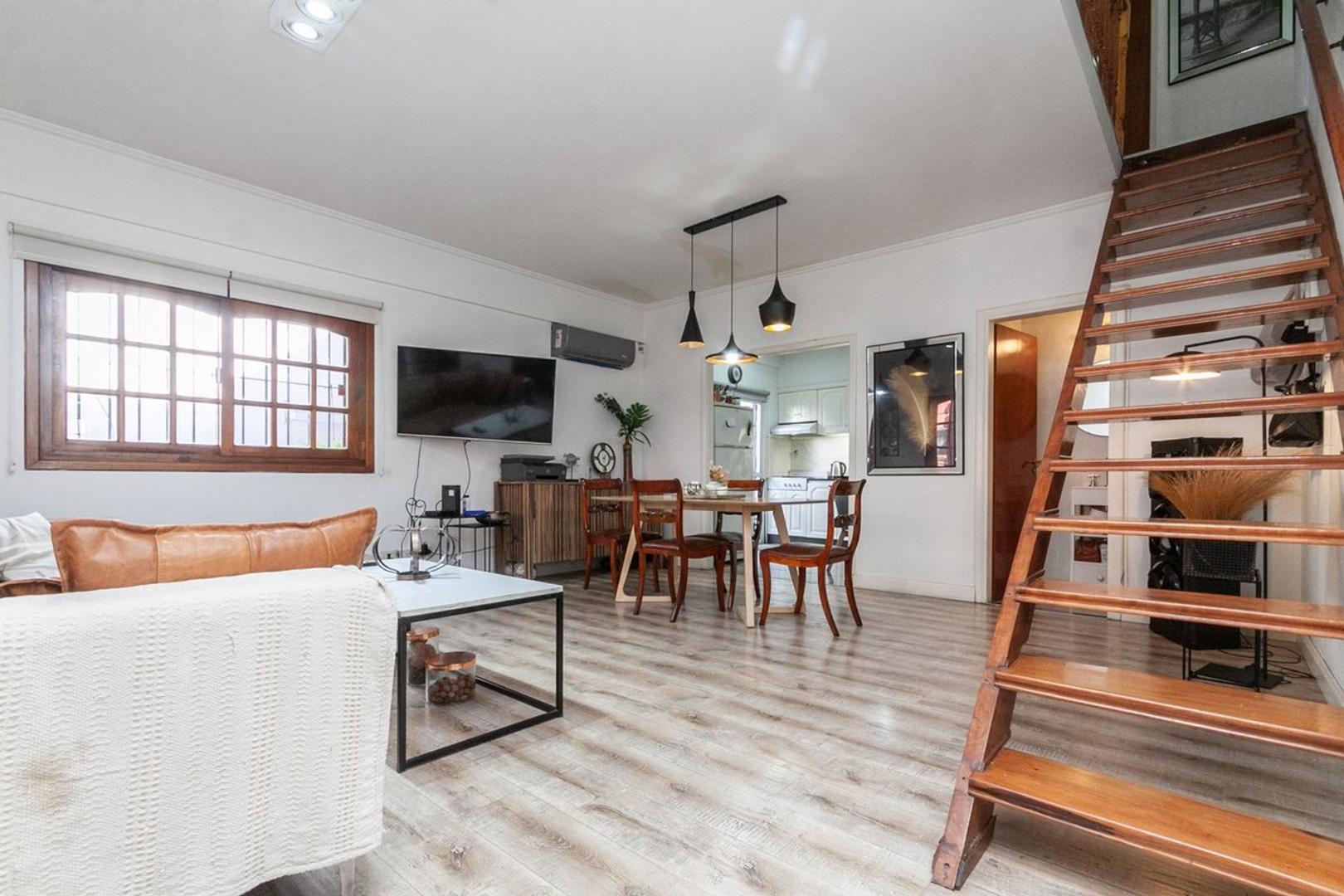 DUPLEX VALENTIN ALSINA - EXCELENTE UBICACION