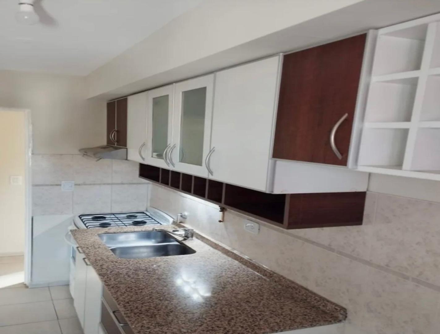 Departamento en Alquiler de 3 ambientes