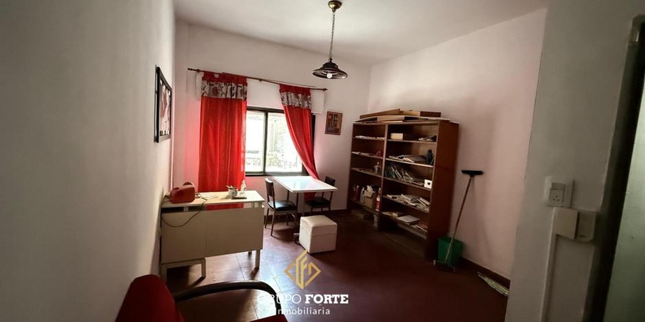 Oficina en Alquiler al Norte